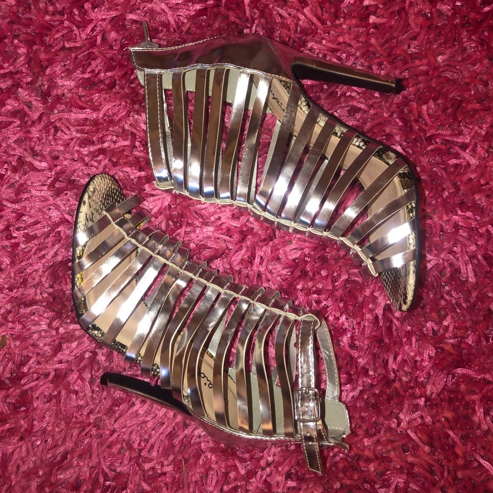 Silver metallic strapped heels